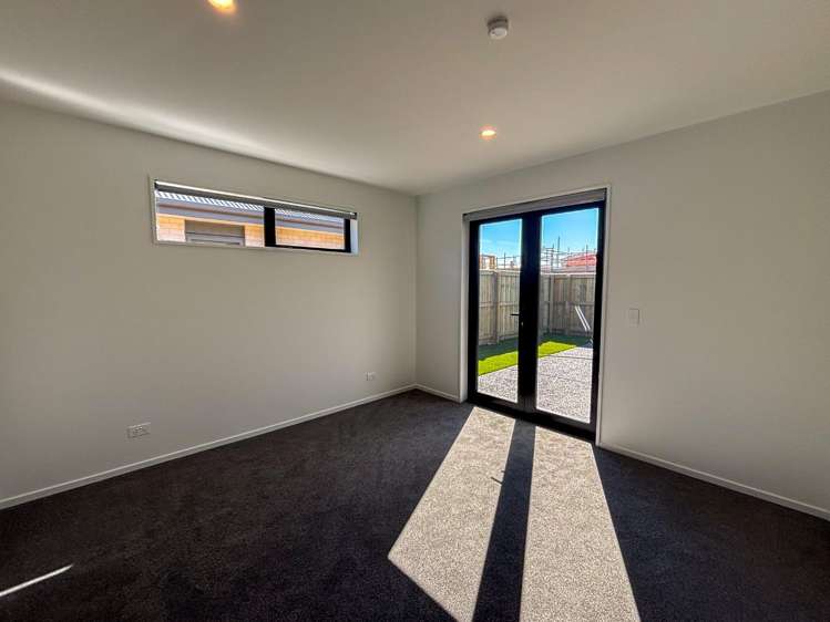 17 Estival Drive 11103_3