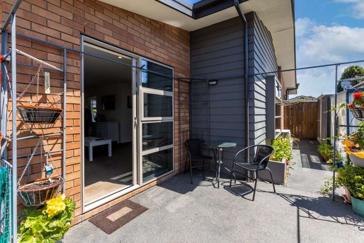 2/56 Gladson Avenue Sockburn_3