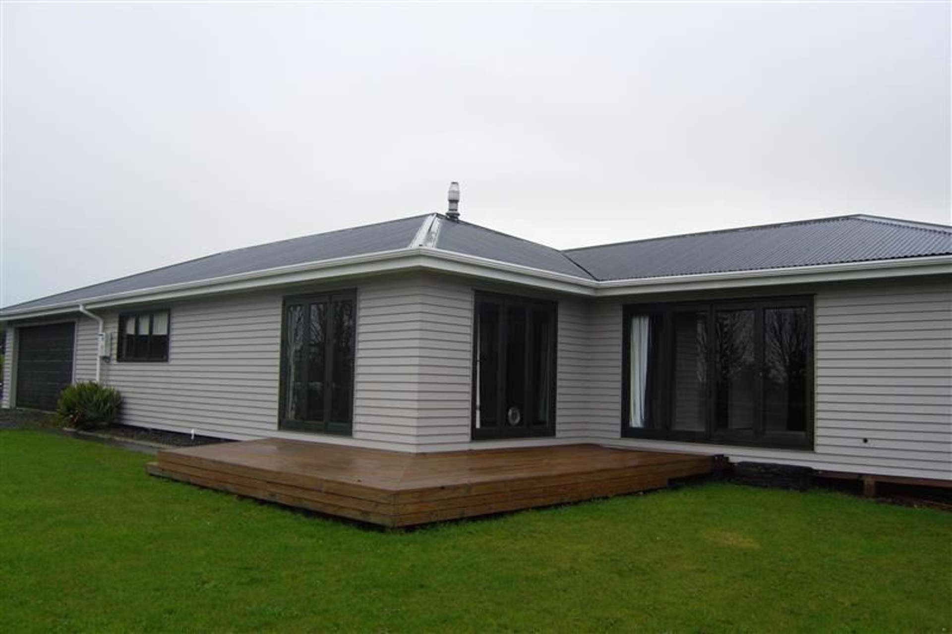 124 Kent Road Burgess Park_0