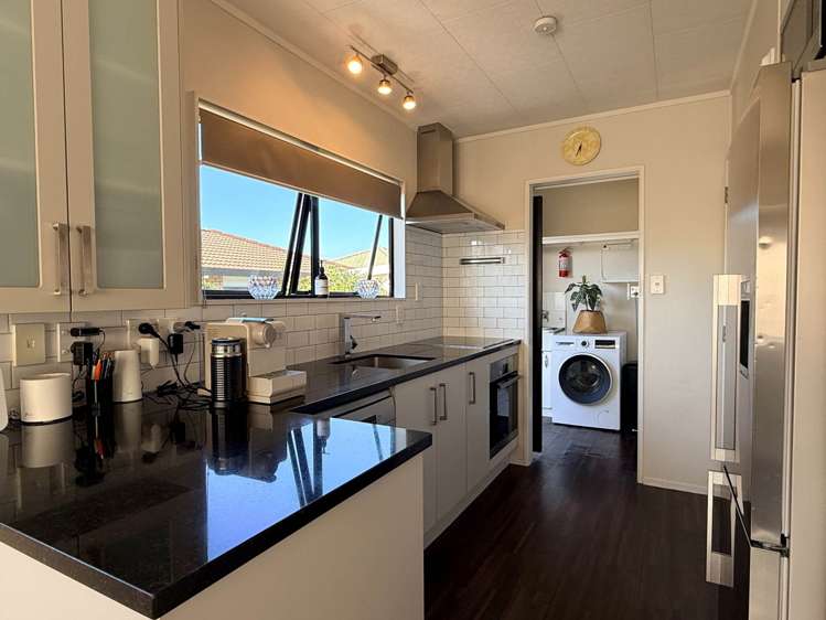 145B Centreway Road Orewa_5