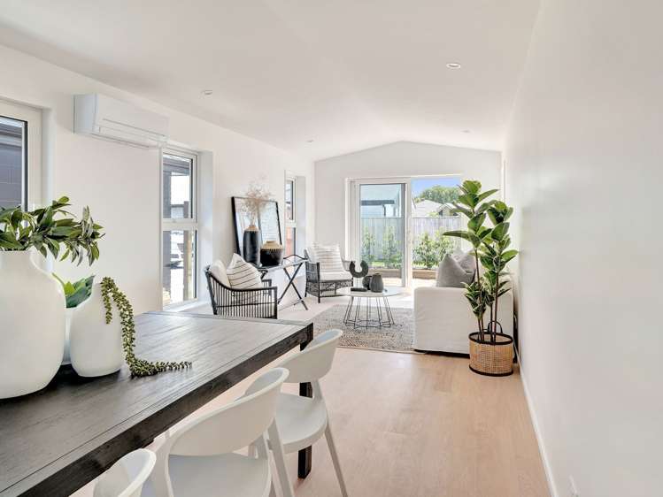 3 Eminence Drive Northwood_3