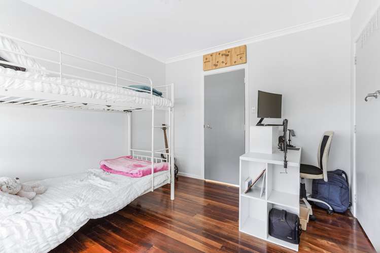 1 Patricia Avenue Hamilton East_9