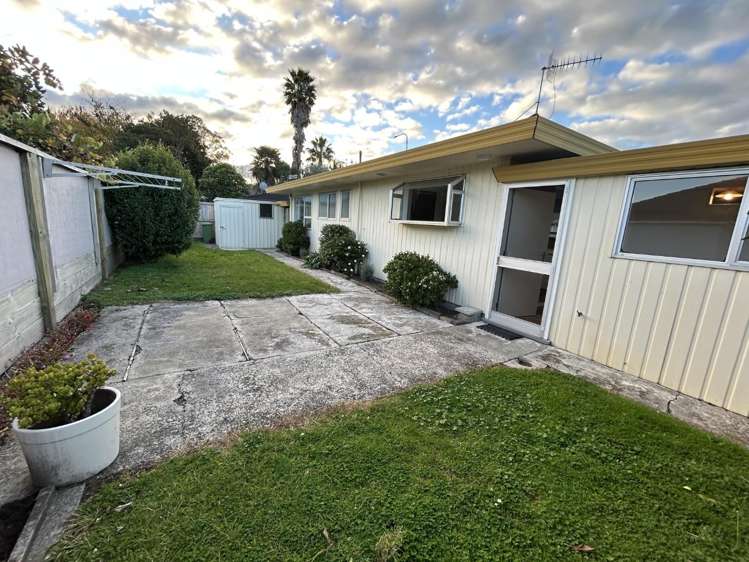 2/531 Devonport Road 1047_9
