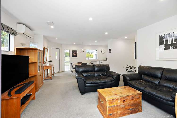 19 Atkinson Road Titirangi_10