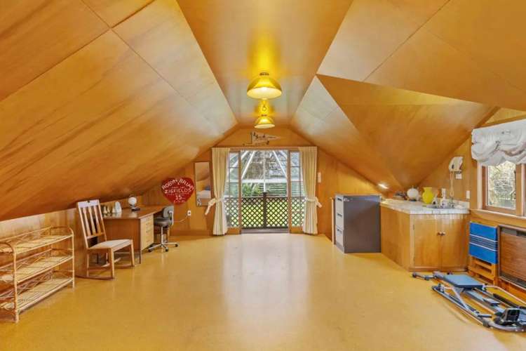 209 Victoria Avenue 2138_8