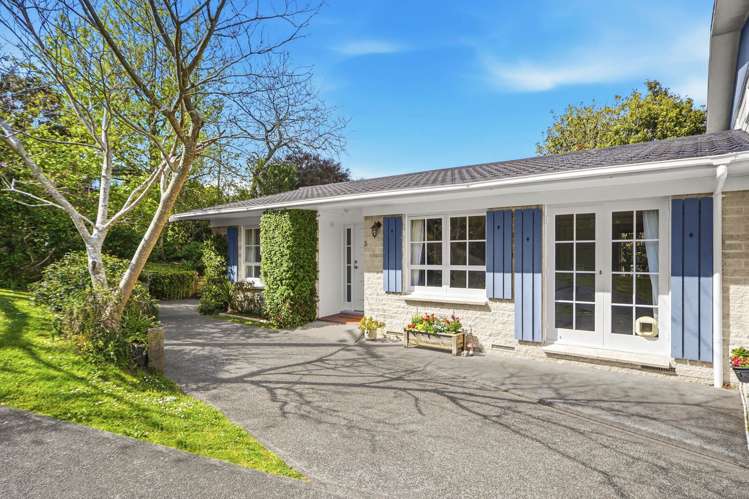 2/220 East Coast Road Forrest Hill_12