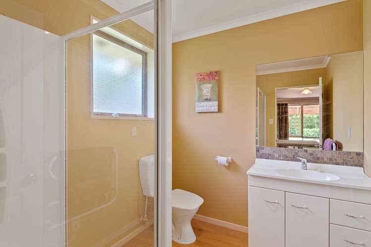 75 Old Main North Road Leithfield_12