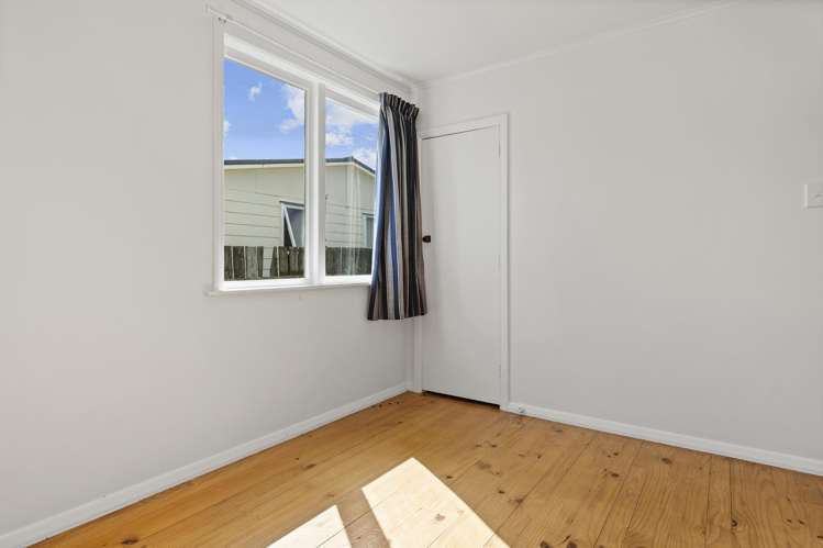 51 Rangipoia Place Turangi_11