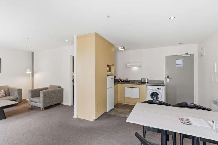 41A & 10a/113 Worcester Street_3