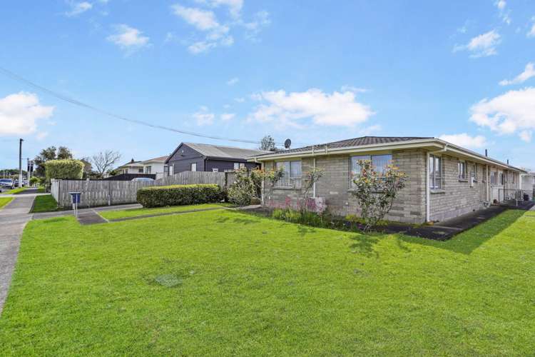 1/36 Churchill Avenue Manurewa_13