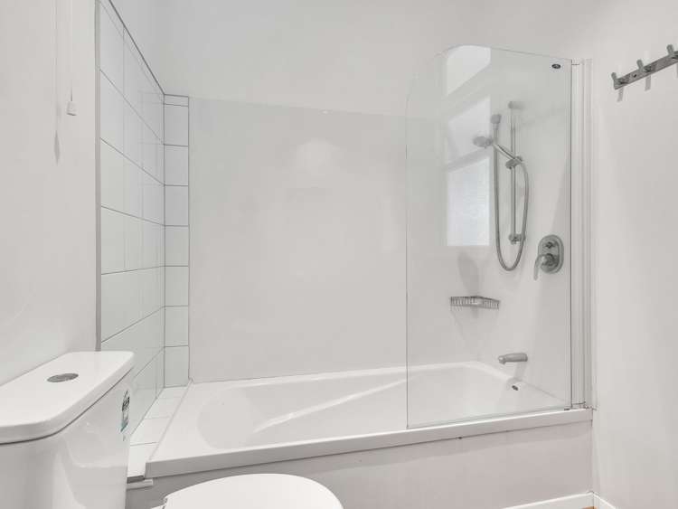 215 Riverslea Road South Akina_27