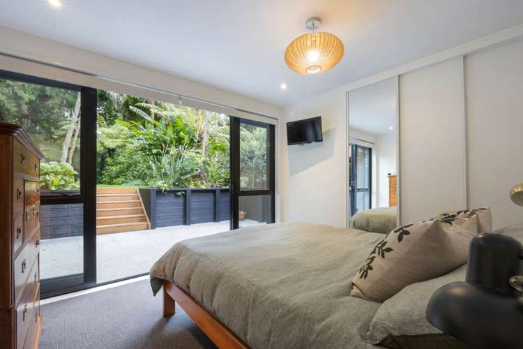 12 Taraire Road Titirangi_24