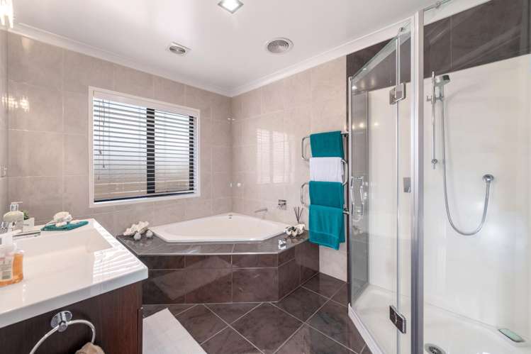 24 Stafford Rise Owhata_16