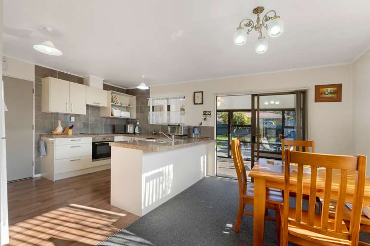 111 Waikawa Road Picton_6