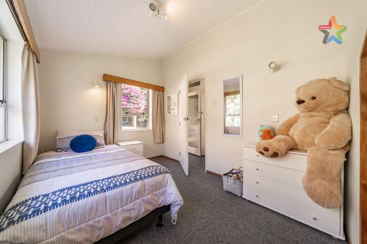 10 Crawford Grove Naenae_18