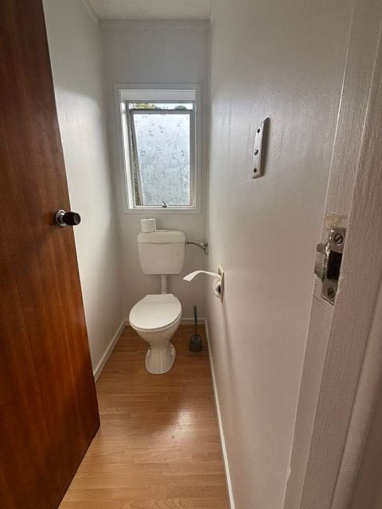 1/23 Woodcote Drive Glenfield_7