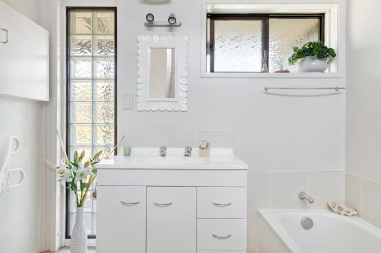 22 Mayor View Terrace Waihi Beach_15