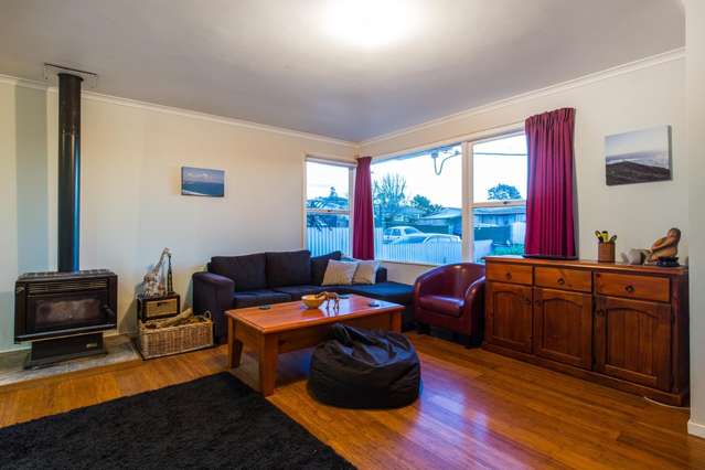 6 Hetherington Road Ranui_4