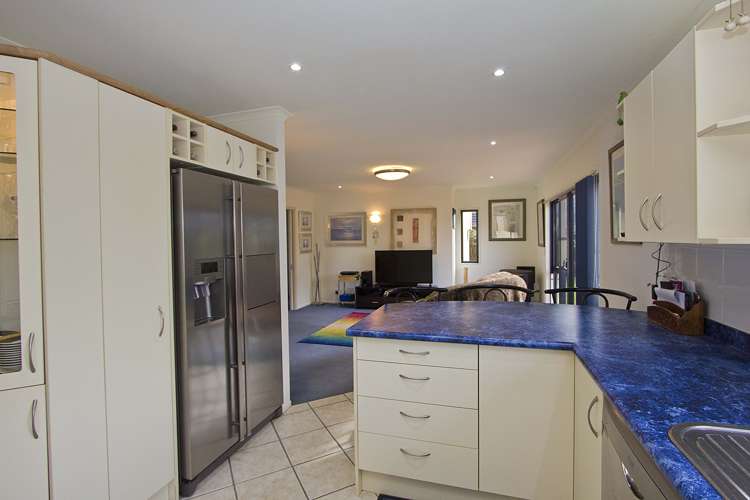 52 Downing Street Crofton Downs_4