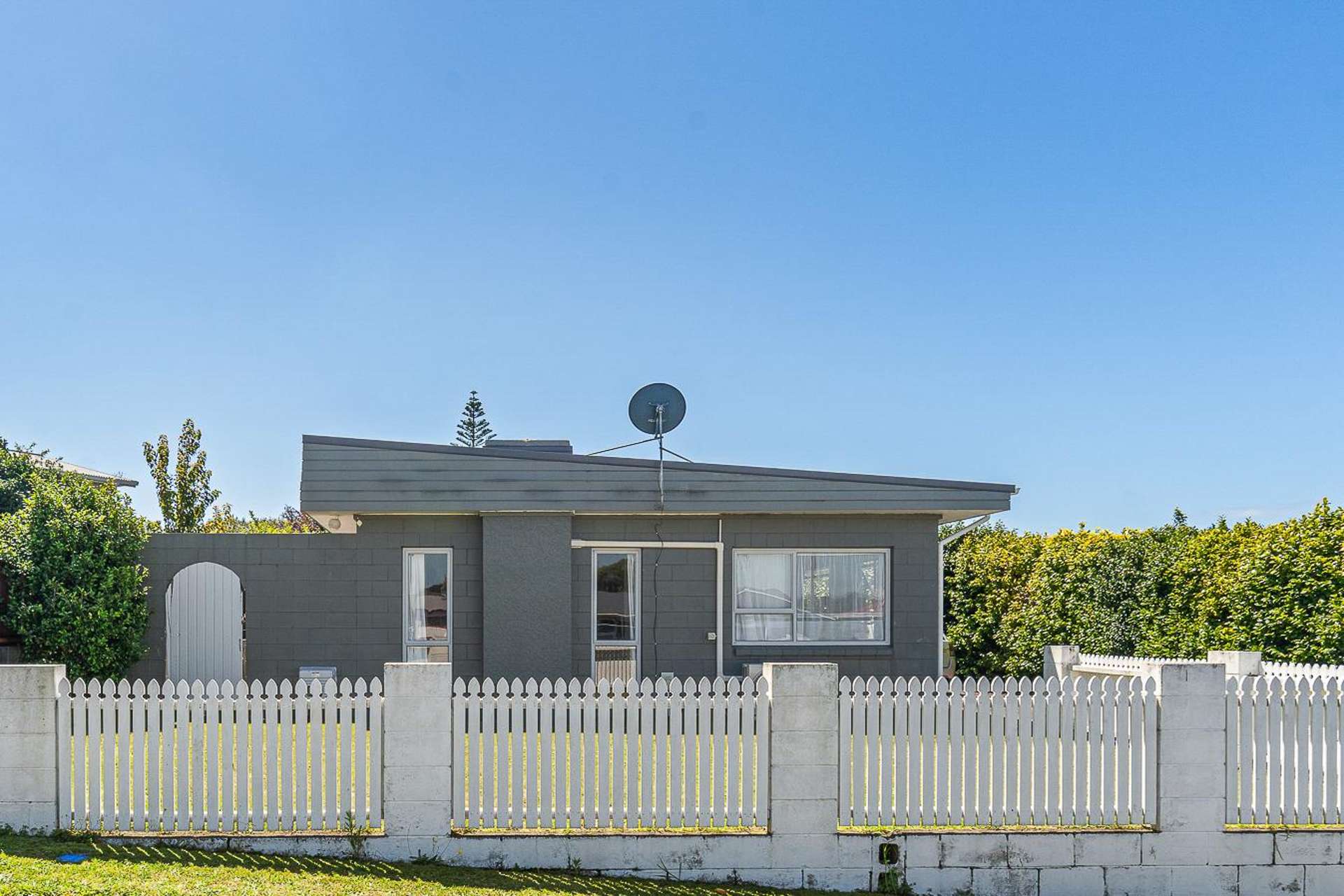 39 Trelawney Crescent Westown_0