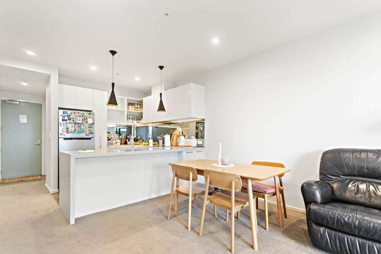 323/27 Enfield Street Mount Eden_9