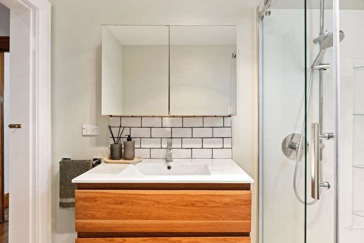 1 Norman Road Te Hapara_16