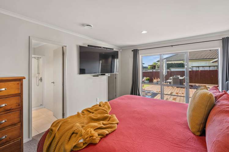 94 Basley Road Owhata_8