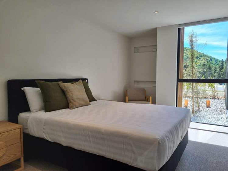 18 Station Bay Rise Lake Tekapo_21