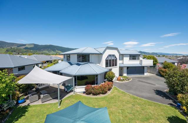 81 Aldinga Avenue Stoke_1