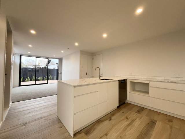 1/28 Harker Street 10222_3
