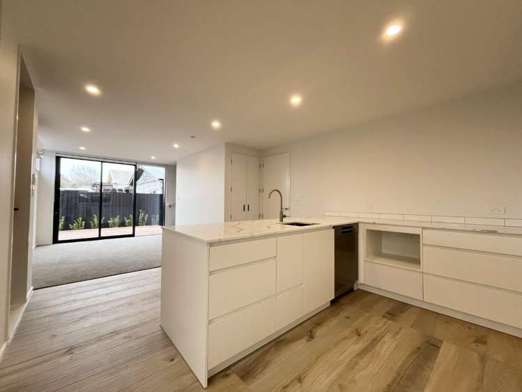 1/28 Harker Street 10222_3