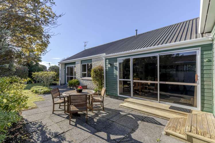 14 Wesley Avenue Frankleigh Park_10