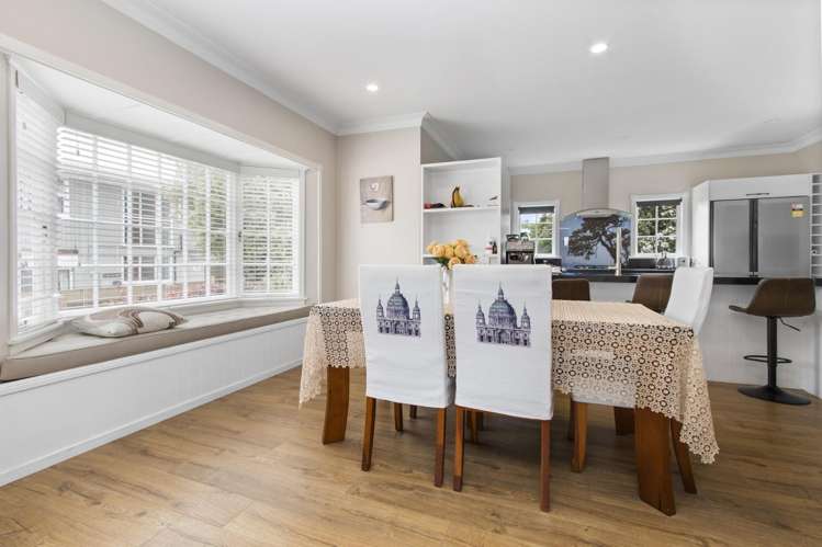 1046 River Road 10469_7