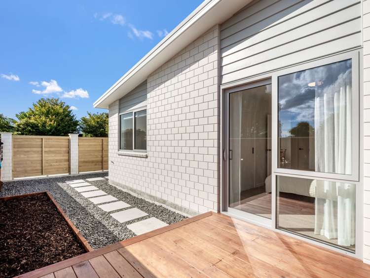 1/11 Landing Road Whakatane_24