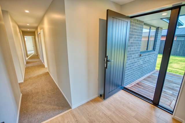 11B Hinau Crescent Kaiata_3