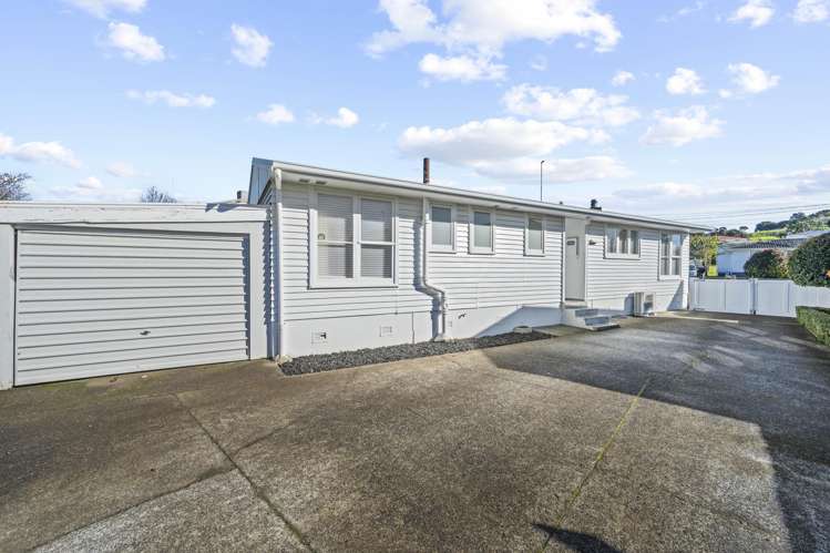 7 Koru Street Mangere Bridge_25