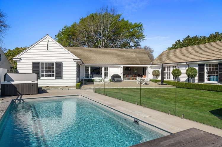 48 McDougall Avenue Merivale_37