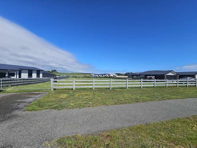 6 Roma Way Waitarere_4