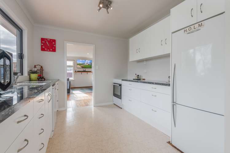 48 Tyndall Street Pahiatua_13