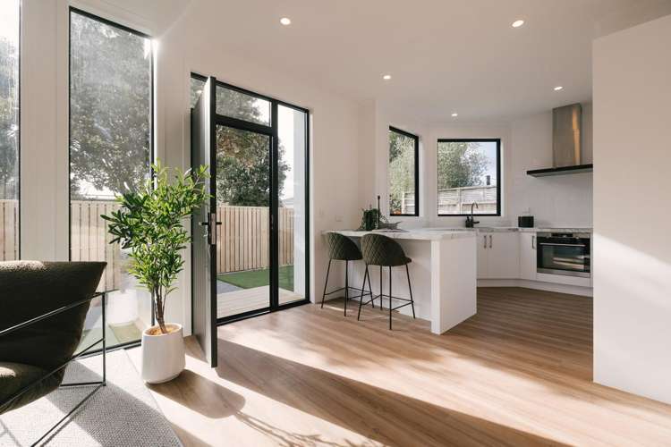 128b Linton Street West End_1