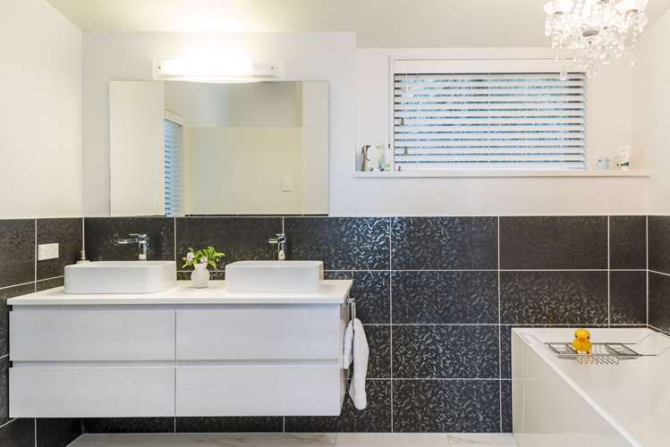 142a Panorama Road Clifton_11