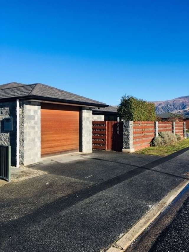 90 Inniscort Street Cromwell Central Otago Houses for Rent One Roof