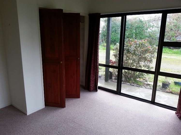 9 Adrian Grove Waikanae Beach_7