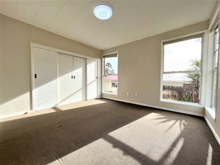 4 Hewlett Road Massey_8