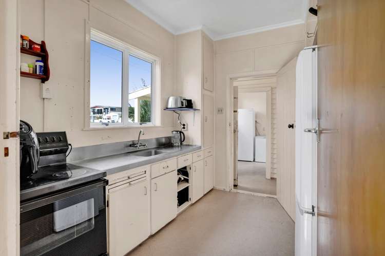 11 Ihaia Street Waitara_1