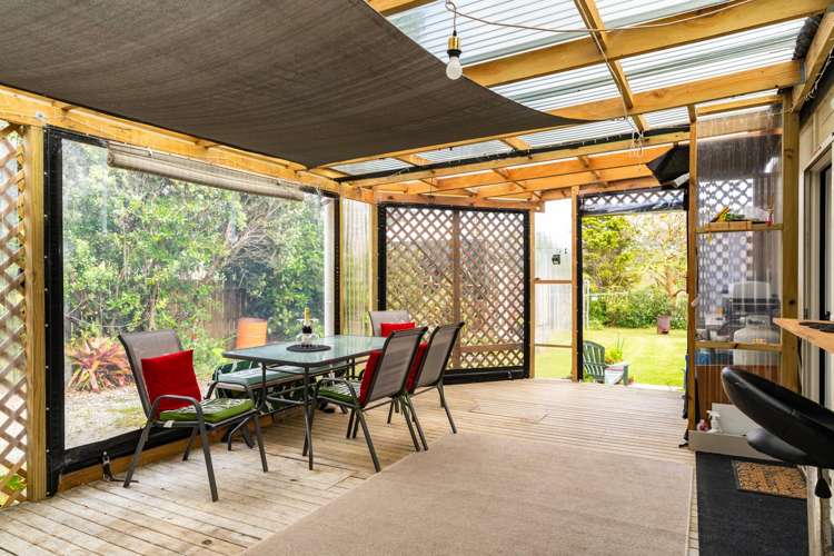 6 Sandy Beach Road Tinopai_15