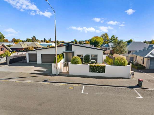 Luxury living in Allenton
