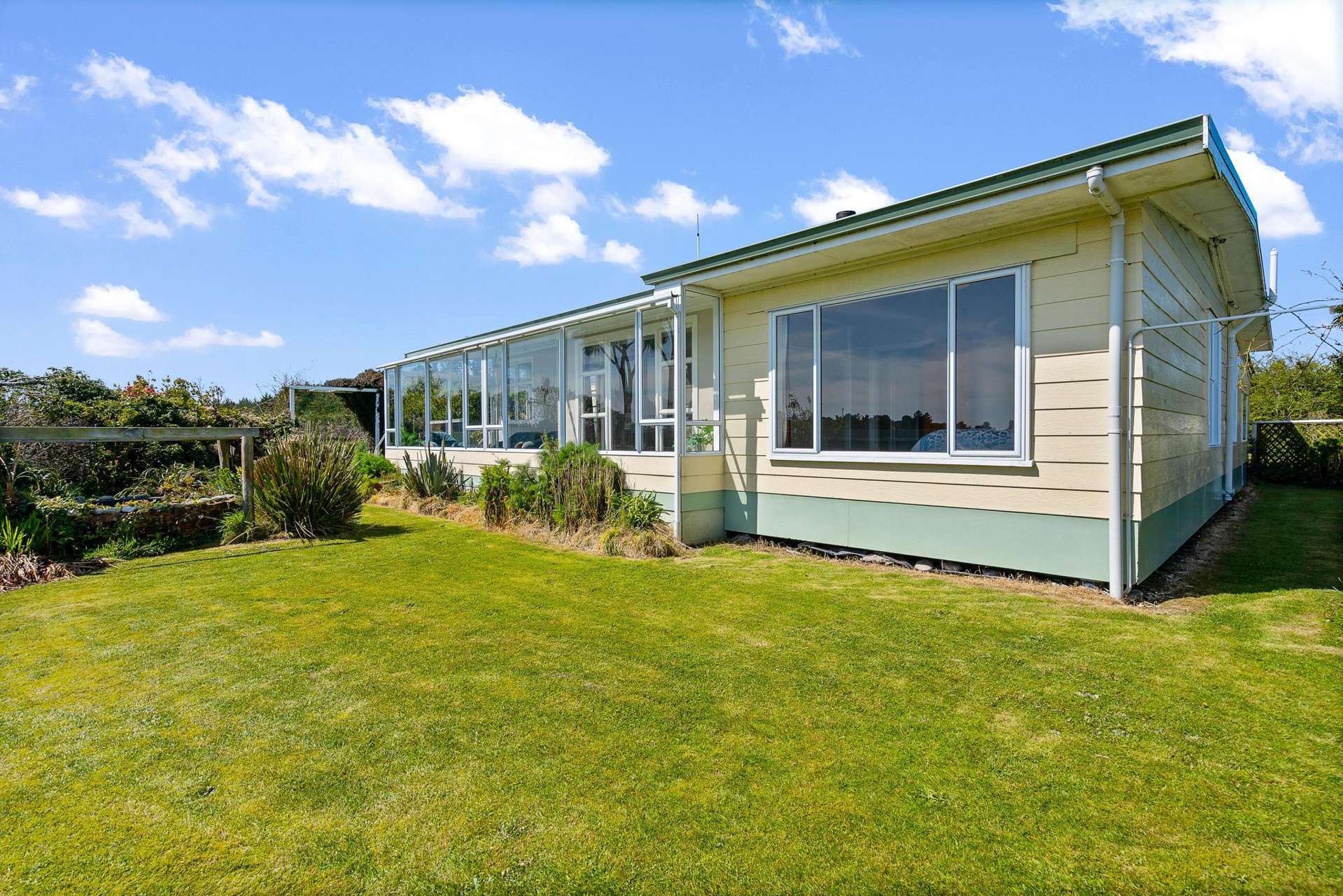 63 Bay View Road Woodend_0