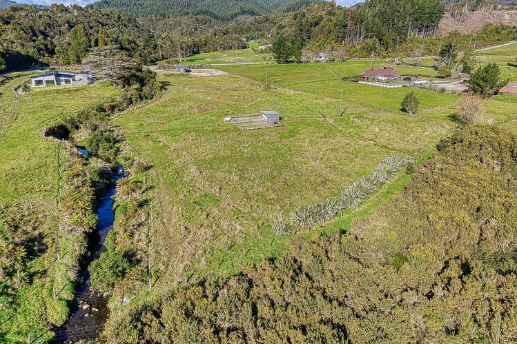 239 Blue Spur Road Hokitika_10