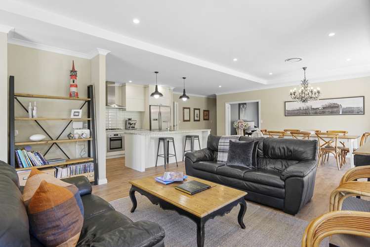 49 Stott Drive Darfield_7
